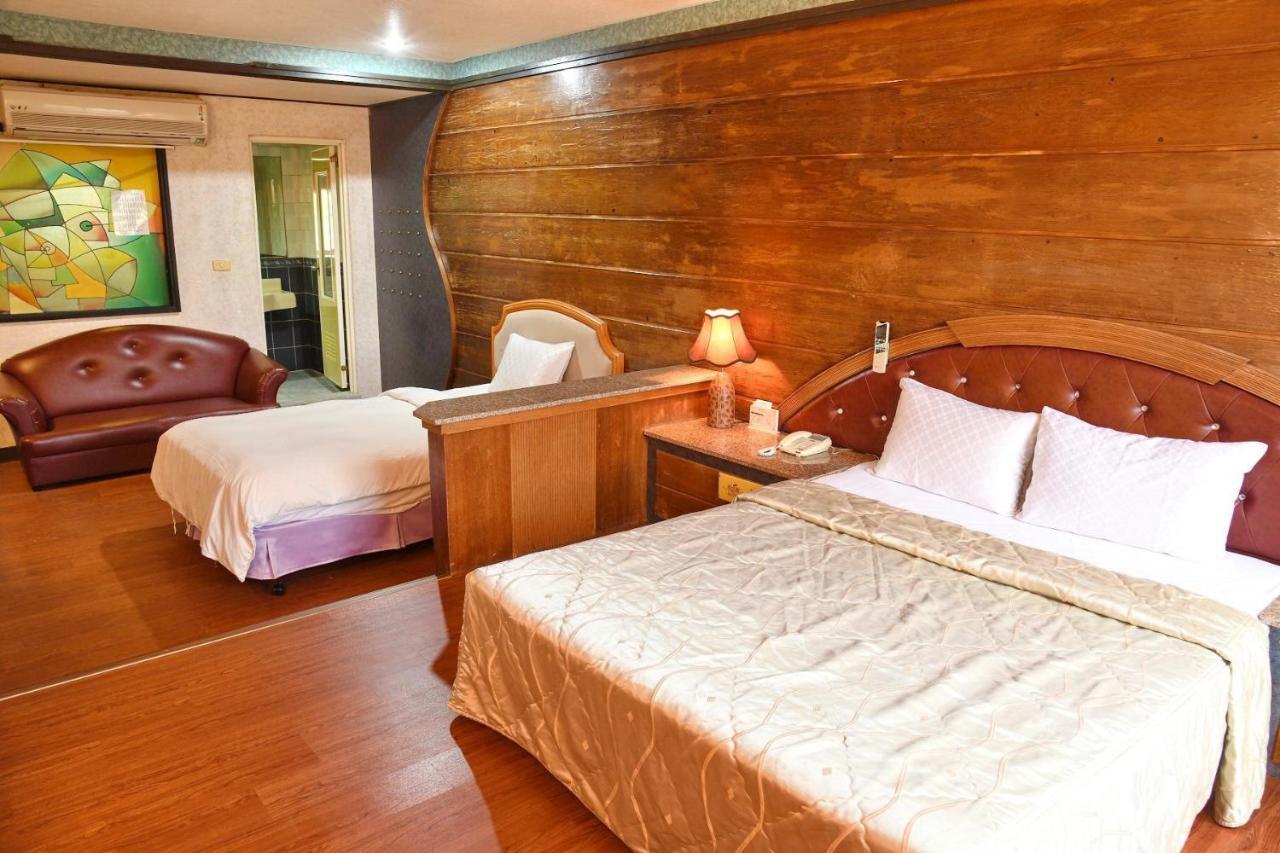Love Boat Motel Chaozhou Екстериор снимка