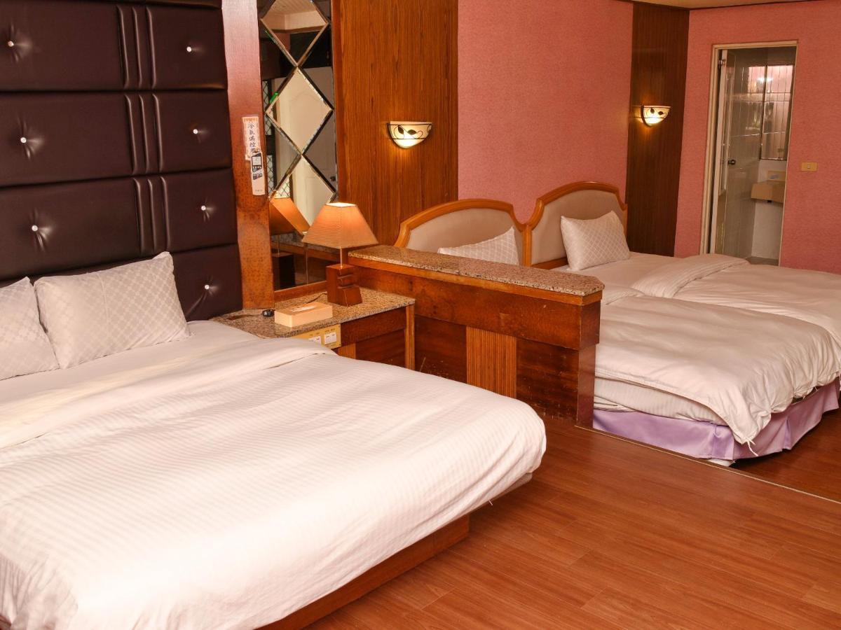 Love Boat Motel Chaozhou Екстериор снимка