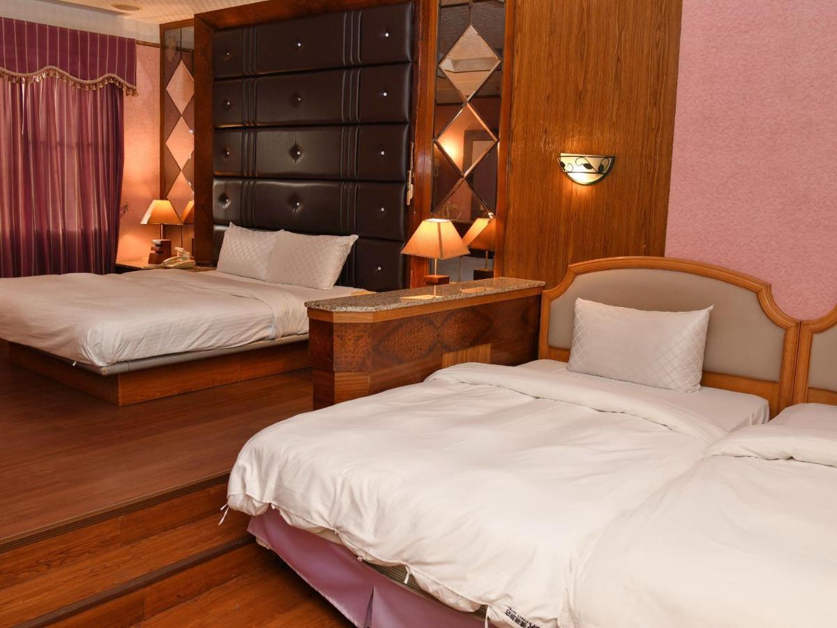 Love Boat Motel Chaozhou Екстериор снимка
